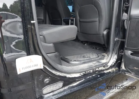 2019 Ram 1500 Big Horn/Lone Star 4X4 5'7 Box из США, поврежденный, VIN 1C6SRFFT5KN797457